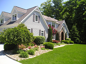 Landscapers and Lawncare Services in Hohenwald, TN